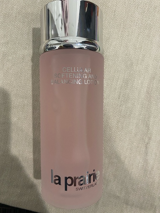La Prairie Other - La Prairie Pink Frosted Cellular Softening Lotion with Silver Cap